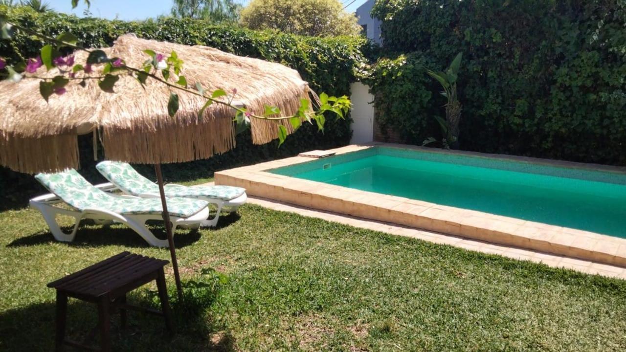 Dormir Entre Limones, Casa De Invitados En Vivienda Familiar Dos Hermanas Buitenkant foto